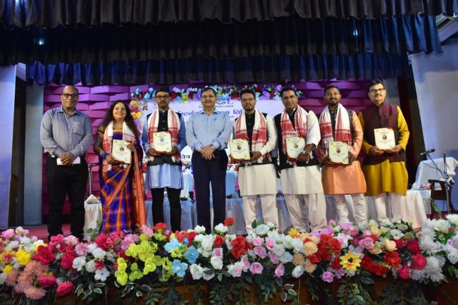 ईसीएल के कुनुस्तोड़िया क्षेत्र में कवि सम्मेलन आयोजित