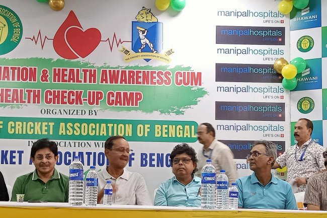 अंपायर्स क्रिकेट एसोसिएशन ऑफ बंगाल का 8वां सालका हेल्थ और ब्लड डोनेशन कैंप