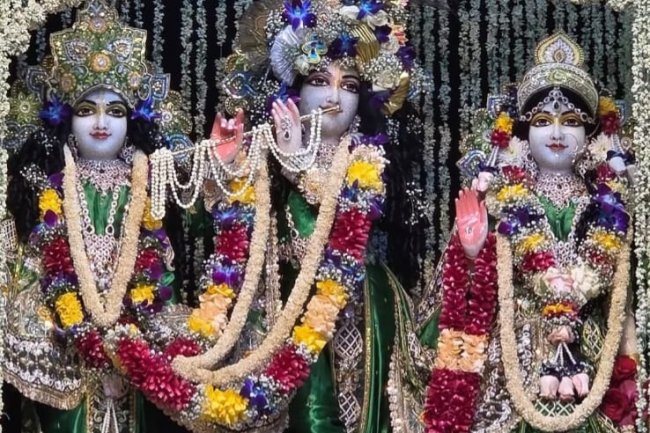 শ্রীবিগ্রহ প্রতিষ্ঠা মহামহোৎসব মহাসমারোহে সম্পন্ন